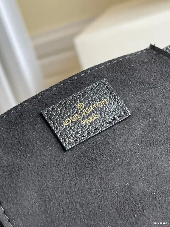 Cheap PETIT SAC LOUIS VUITTON PLAT 0620